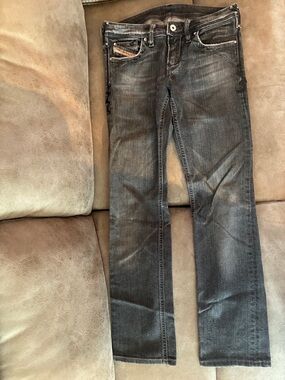 Diesel Industry Women’s Black Boot-Cut Jeans with Subtle Fading Size 24